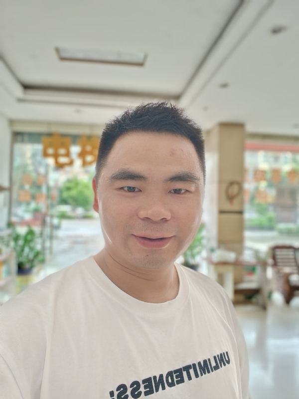 老实芭蕉的第一张照片--防城港闪婚服务中心